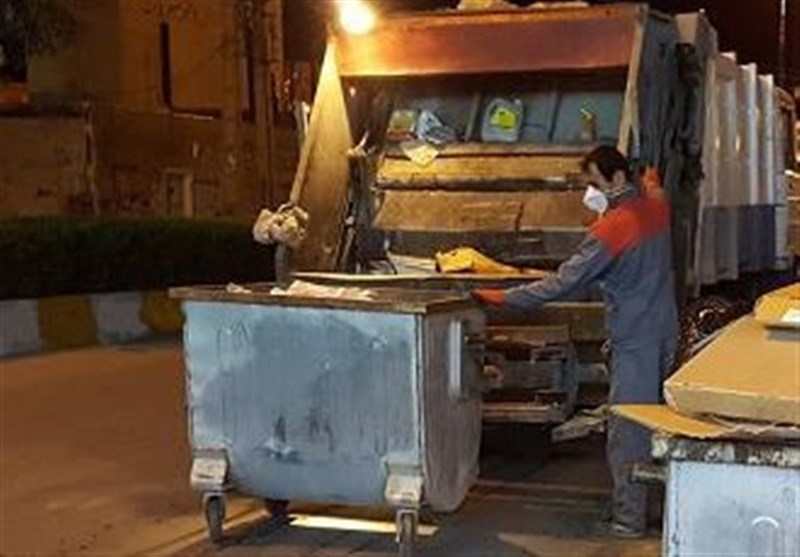 واکنش شهرداری بادرود به گزارش تسنیم؛ مخازن جمع‌آوری پسماند روزانه پاکسازی می‌شوند