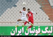 دیدار تیم های فوتبال پرسپولیس و شهر خودرو
