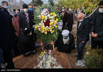 مزار امیر سرتیپ محمود ارضی برادر حاج منصور ارضی - بهشت زهرا(س)