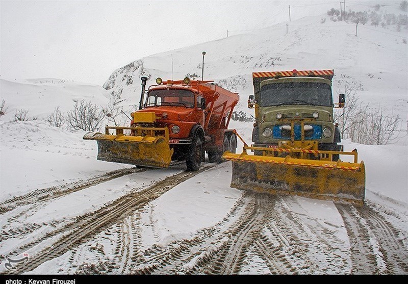 جاده‌های مواصلاتی استان مازندران برفی است/ پرهیز از ترددهای غیرضروری