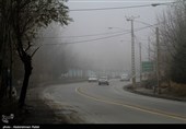 مه‌گرفتگی در گردنۀ هیراب/ تمام محورهای لرستان باز است