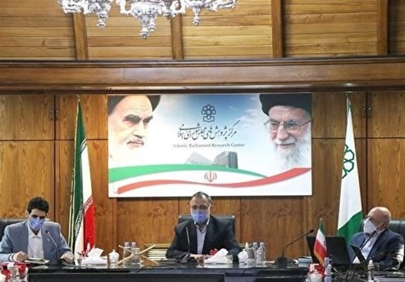 برنامه افزایش تولید روزانه نفت ایران به 6.5 میلیون بشکه تا 1420