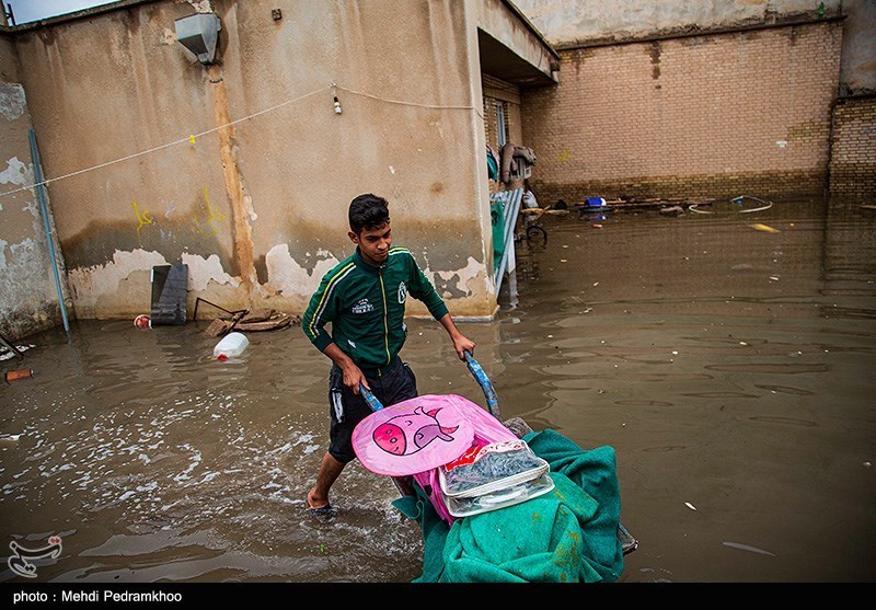 سیلاب و آب گرفتگی در منطقه کمپلو شهر اهواز