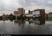 سیلاب پاییزی در اصفهان/ آب‌گرفتگی معابر و منازل برخی شهروندان