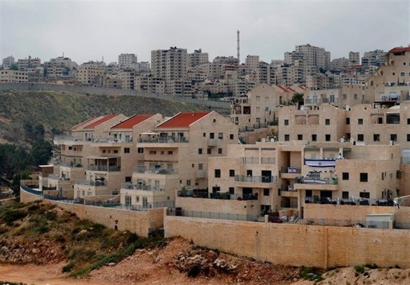 رژیم اسرائیل|تاکید رقیب نتانیاهو بر لزوم گسترش شهرک‌سازی در کرانه باختری