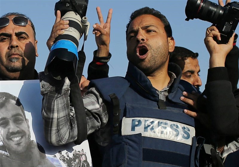 Palestinian Journalists Syndicate Calls for Boycotting Israel Media