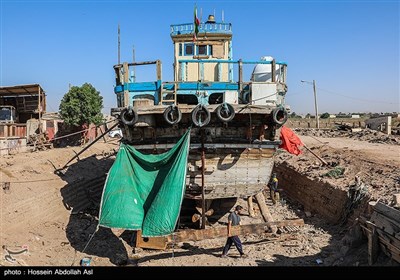 گلافی حرفه لنج سازی و قایق سازی - آبادان