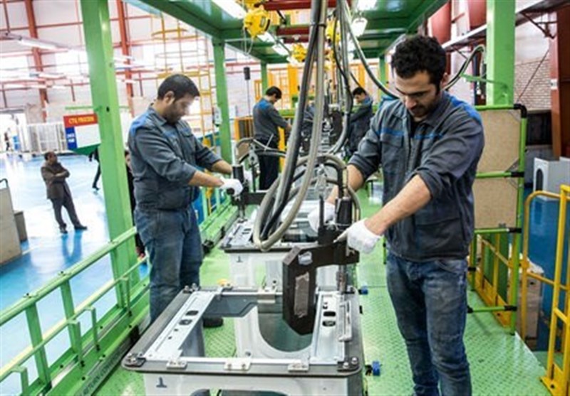 کارگران کارخانه «برفاب» هر سال آب می‌روند/بحران کارگری در بزرگ‌ترین واحد تولیدی بام ایران +فیلم