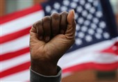 شکایت از غول خرده فروشی آمریکا به دلیل تبعیض نژادی