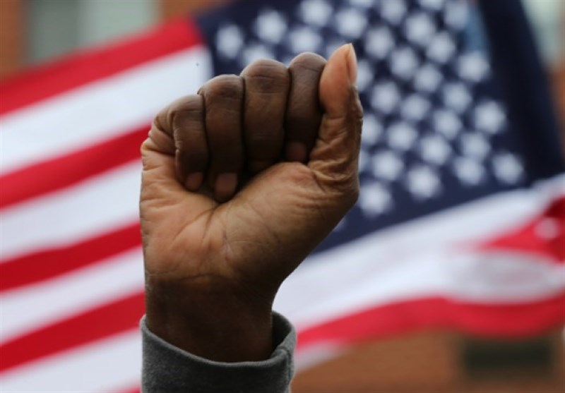 موشن‌گرافیک| نگاهی به زندگی برده‌وار و تبعیض‌آمیز سیاه‌پوستان در آمریکا +فیلم