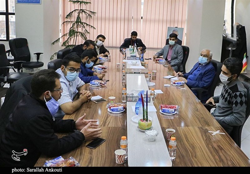 دانشجویان کرمانی دغدغه‌های خود را با عضو کمیسیون آموزش مجلس مطرح کردند + تصویر