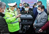 بازدید سردار قاسم رضایی جانشین فرمانده نیروی انتظامی از دوربین‌های جدید مجهز راهور ناجا در رزمایش طرح ترافیکی زمستان 99