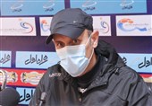 گل‌محمدی: هر تیم دیگری جای پرسپولیس بود از هم می‌پاشید/ شانس کمی برای بخشش آل‌کثیر داریم