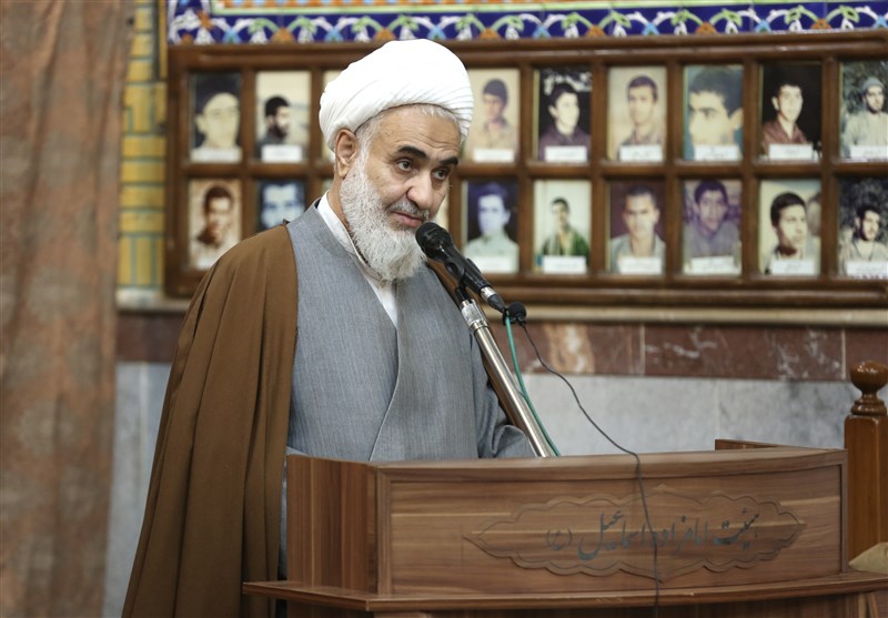 امام جمعه قزوین: سرمایه اجتماعی باید از طریق مساجد تقویت شود