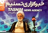 آیت‌الله دری‌نجف‌آبادی: صنعت هسته‌ای ایران با اقدامات خصمانه دشمن متوقف نمی‌شود