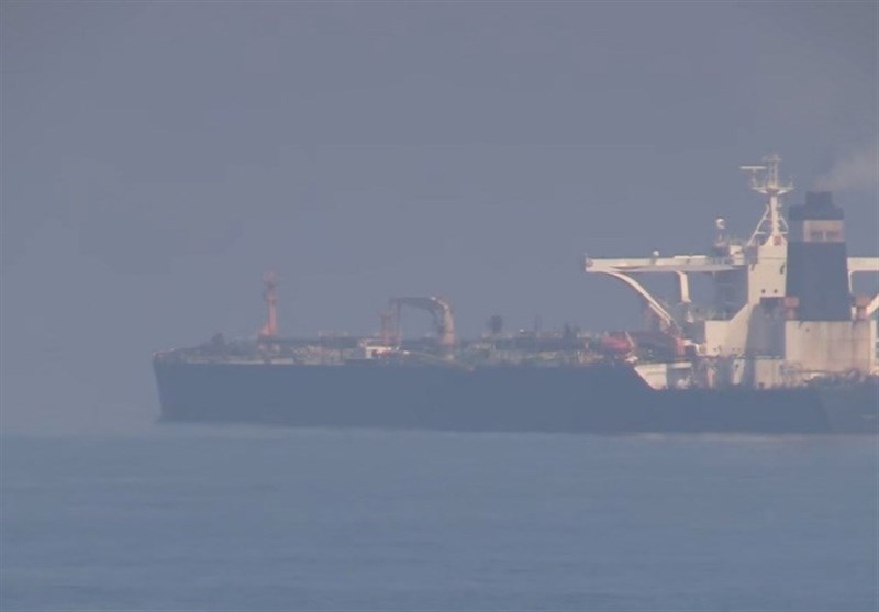 انفجار یک کشتی در بندر جده عربستان