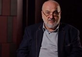 المحلل السیاسی حسین الدیرانی لـ "تسنیم": الإمام الخامنئی خُیّر بین السلة والذلة فکان خیاره الطبیعی هیهات من الذلة