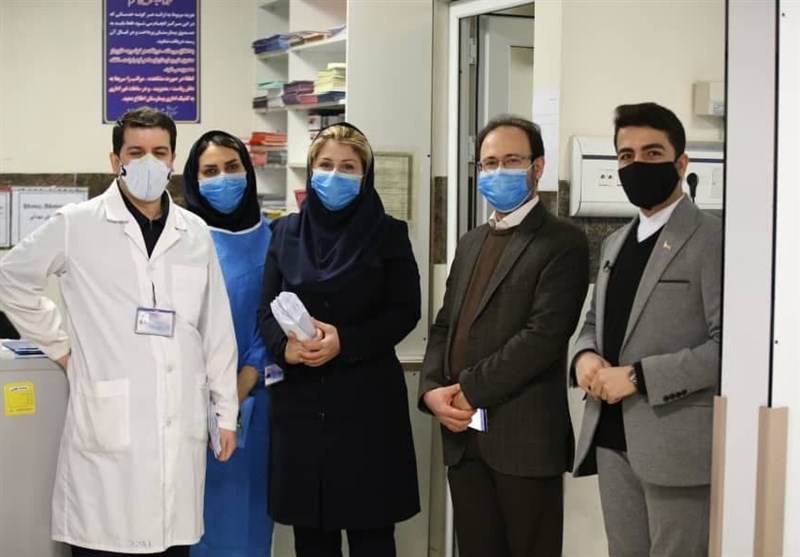 هیئت عزاداران اربعین حسینی از کادر درمان بیمارستان شهدای تجریش تقدیر کردند + فیلم
