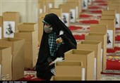 خادمان رضوی 103هزار بسته معیشتی میان نیازمندان توزیع کردند
