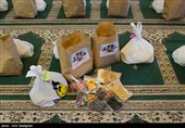 تداوم کمک‌های مؤمنانه در شهرقدس/ 3500 بسته معیشتی به نیازمندان توزیع شد + فیلم