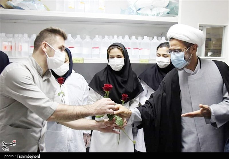 بازدید نماینده ولی فقیه در خراسان شمالی از بیمارستان‌های بجنورد به مناسبت روز پرستار+تصاویر