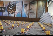 5000 بسته معیشتی در هفته مقاومت در مناطق کم برخوردار استان کرمان توزیع شد