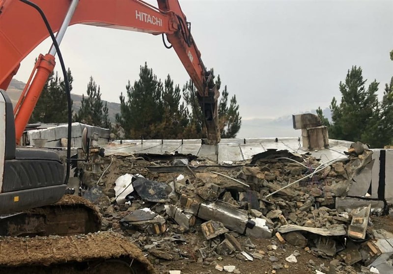 87 مورد ساخت و ساز غیرمجاز در شمیرانات تخریب و آزادسازی شد