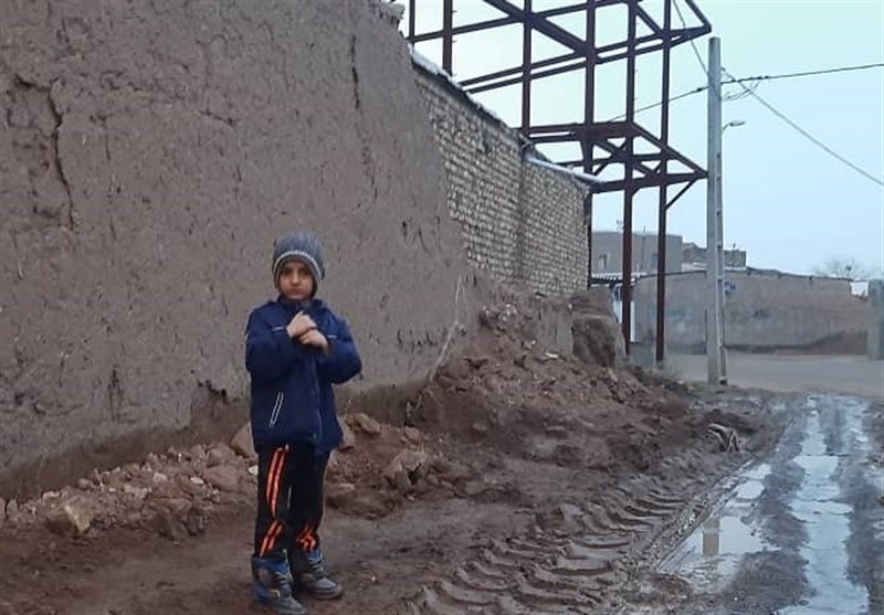 مصائب یک روستا در در 10 کیلومتری قزوین / بودجه عمرانی ‌نظام‌آباد ‌بین چه کسانی دست به دست می‌شود؟ + فیلم