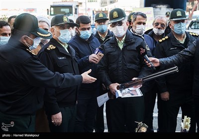بازدید سردار حسین رحیمی رئیس پلیس تهران از کشفیات جدید پلیس پیشگیری