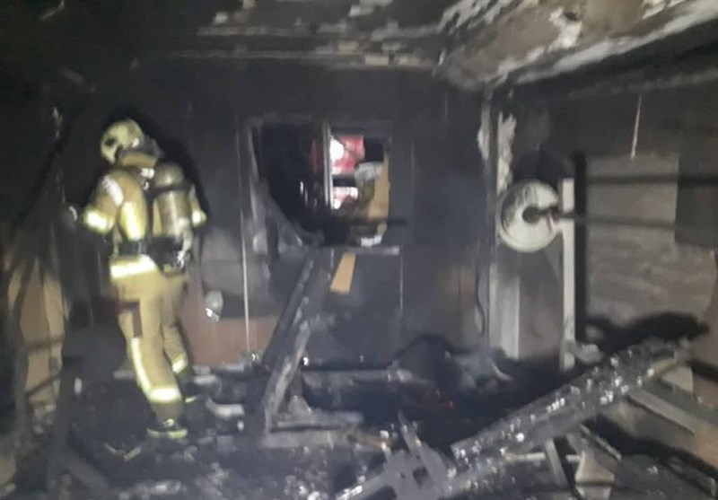 تهران| نجات 35 نفر در آتش‌سوزی ساختمان اداری + تصاویر
