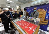 آثار اهدایی ‌شهید ‌سلیمانی به موزه آستان قدس رونمایی شد