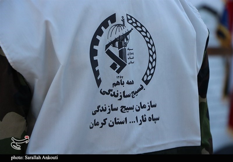 110گروه جهادی در کوی شهید سلیمانی اهواز در حال خدمت به محرومان هستند