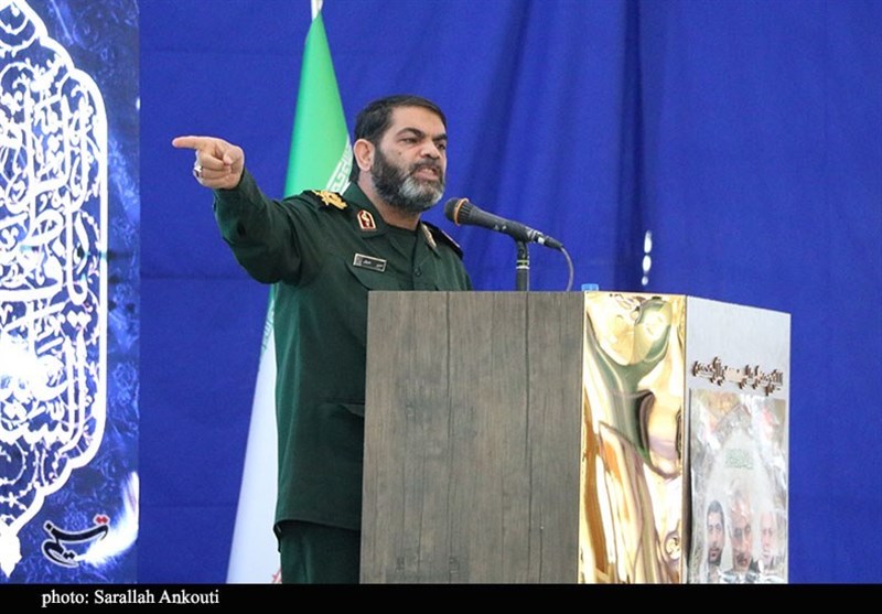 فرمانده سپاه استان کرمان: یکی از بزرگ‌ترین موانع تولید وجود مدیران بی‌لیاقت است