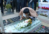 وزیر اطلاعات به مقام شامخ شهید سلیمانی ادای احترام کرد + تصاویر