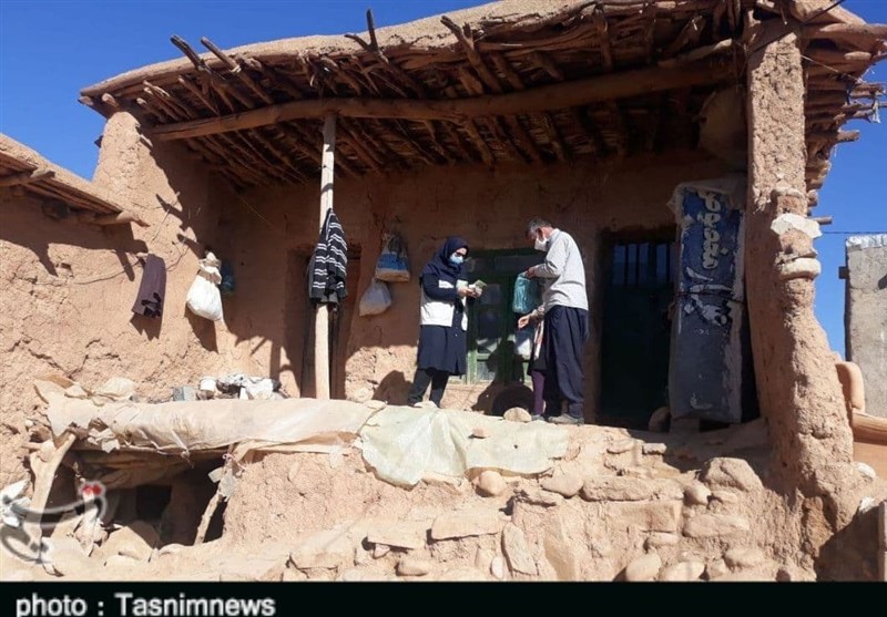 تیم‌های پزشکی جهادی بسیج لرستان به مناطق محروم روستایی سلسله اعزام شدند+ تصاویر