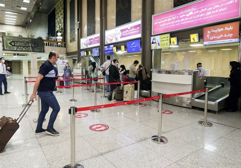 Iran Extends Suspension of Flights to UK As 1st Case of British COVID Confirmed