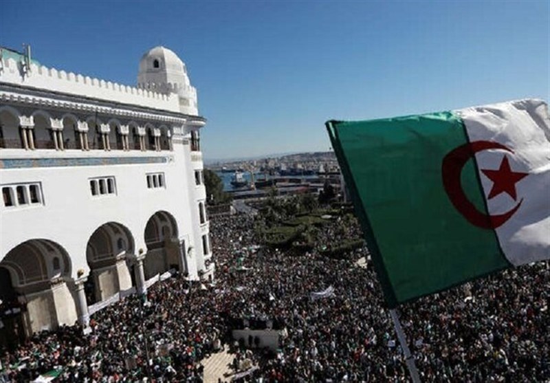 انتقال 3 زندانی الجزایری به بیمارستان به دلیل اعتصاب غذا