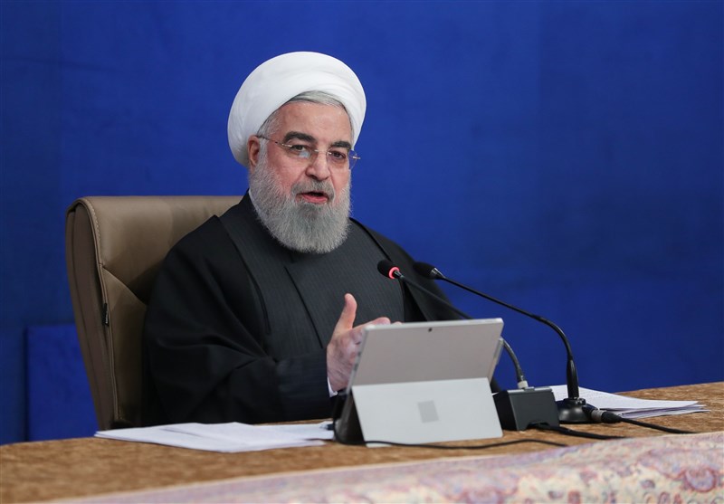 روحانی: اجرای فاز اول واکسیناسیون کرونا تا آخر امسال / مراسم 22 بهمن نمادین برگزار می‌شود