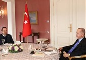 دیدار و گفت‌وگوی اردوغان و سعد الحریری در استانبول