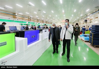 بازدید مدیر عامل و مدیران ارشد خبرگزاری تسنیم از خط تولید گروه صنعتی انتخاب در اصفهان