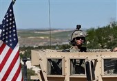 کارشناس عراقی: خروج نظامیان آمریکایی از عراق فریبی بیش نیست