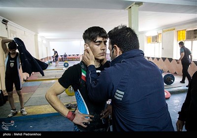مسابقات لیگ برتر وزنه برداری جوانان در اهواز
