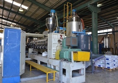 استاندار اصفهان: فرمانداران برای احیای واحدهای تولیدی راکد اصفهان اقدام کنند
