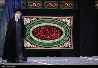 نخستین شب عزاداری فاطمیه در حسینیه امام خمینی