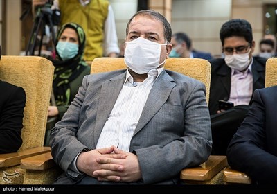مجید فراهانی عضو شورای شهر تهران در ششمین مجمع عمومی حزب ندای ایرانیان