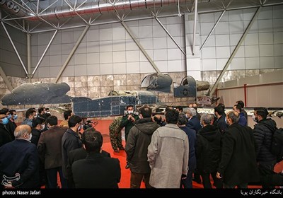 بازدید مدیران خبرگزاری تسنیم از نمایشگاه توانمندی‌های راهبردی نیروی هوافضای سپاه
