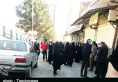 صفهای طولانی برای خرید روغن در این روزهای کرونایی/چرا بازار روغن در گلستان تنظیم نمیشود؟ + فیلم