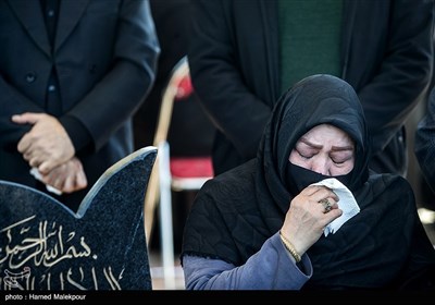 Service Held in Remembrance of Firefighters Killed in Tehran Plasco High-Rise Collapse