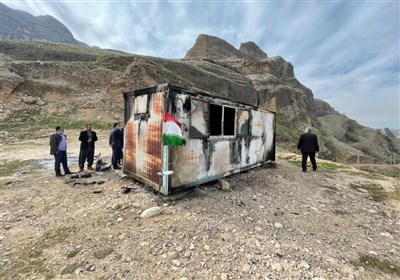  واکنش مدیریت بحران خوزستان به آتش‌سوزی مدرسه کانکسی: "صاعقه‌ای" در کار نبوده است! 