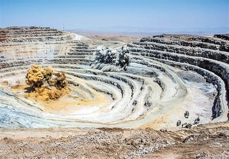 احیا و بازسازی بزرگترین معدن خاورمیانه در زنجان آغاز شد